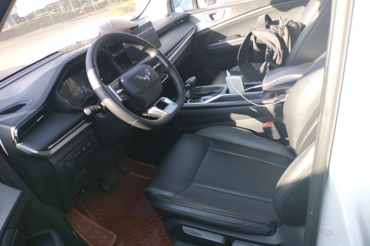 Used Wuling Jiachen 2022 1.5T CVT Smart Luxury Version