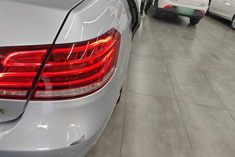 Used Mercedes-Benz E-Class 2015 E 200 L
