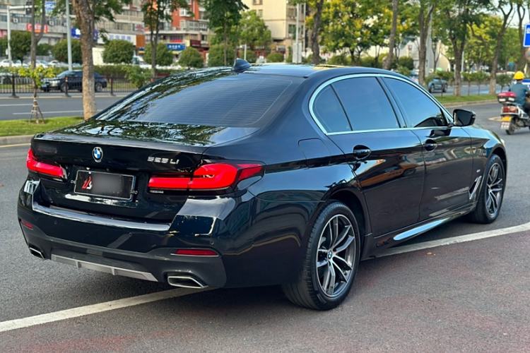 Used BMW 5 Series 2022 Second Facelift 525Li M Sport Package
