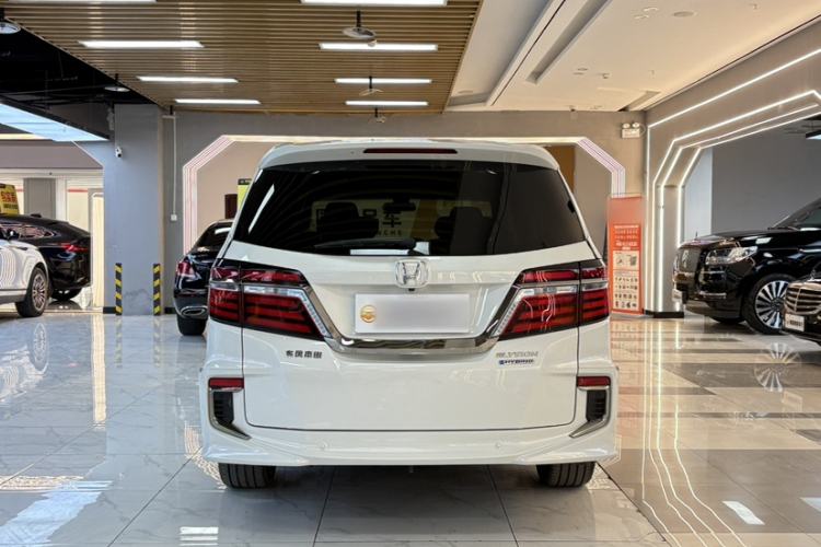Used Honda Elysion 2019 2.0L Hybrid Luxury Edition
