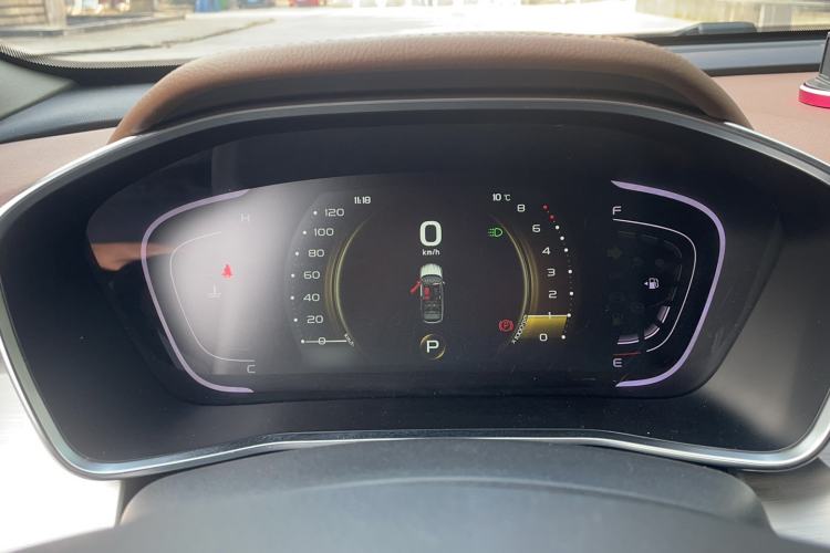 Used Geely Auto Coolray 2019 260T DCT Explorer China V Standard
