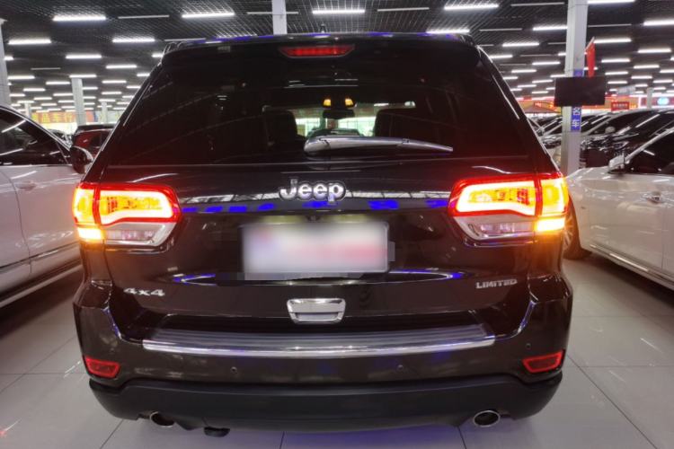 Used  Grand Cherokee 2014 3.0L Comfort Navigation Edition
