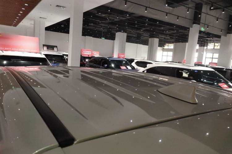 Used Toyota Wildlander 2020 2.0L CVT 4x4 Luxury Edition
