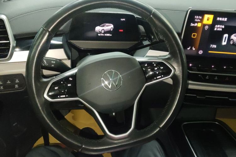 Used Volkswagen ID.6 CROZZ 2022 Long-Range PRO Edition
