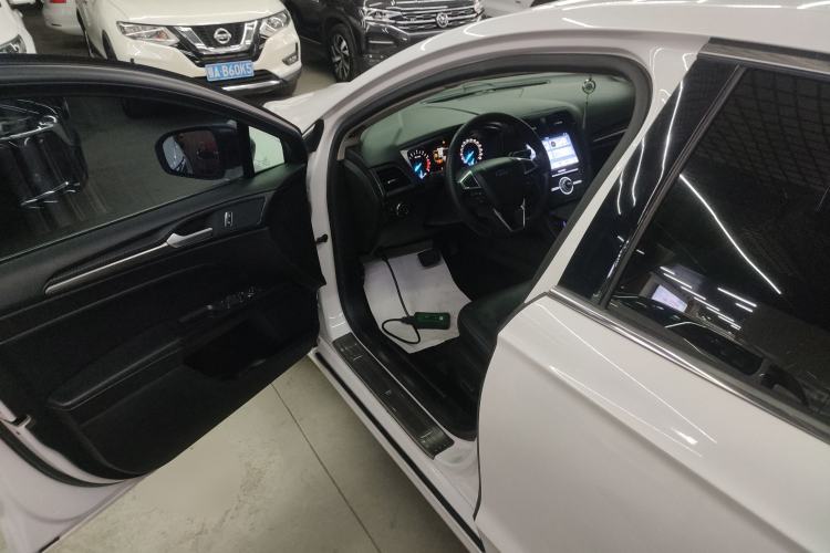 Used Ford Mondeo 2017 EcoBoost 180 Stylish Model
