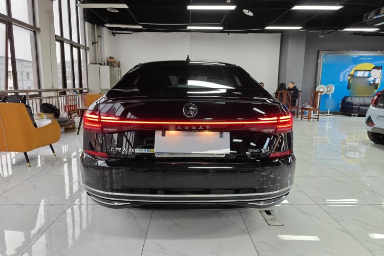 Used Volkswagen Passat 2023 330TSI Luxury Edition
