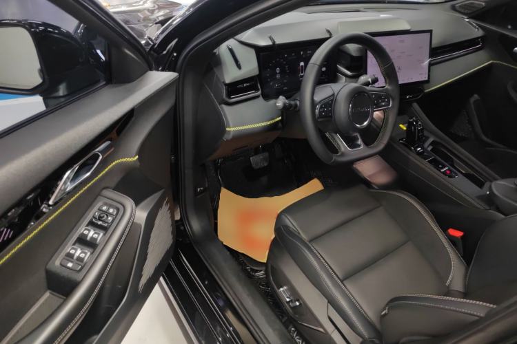 Used Lynk & Co 03 2023 1.5TD DCT JingPro