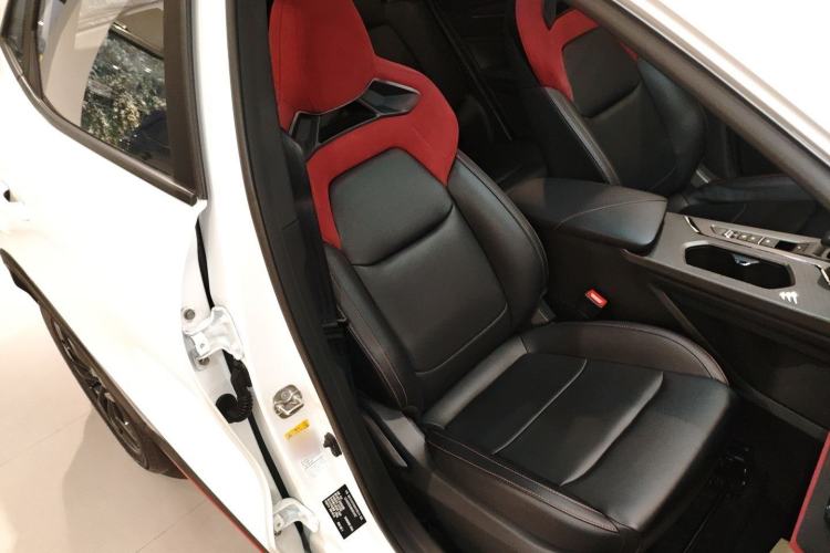 Used Changan X5 PLUS 2024 1.5T DCT ZhiZun Version
