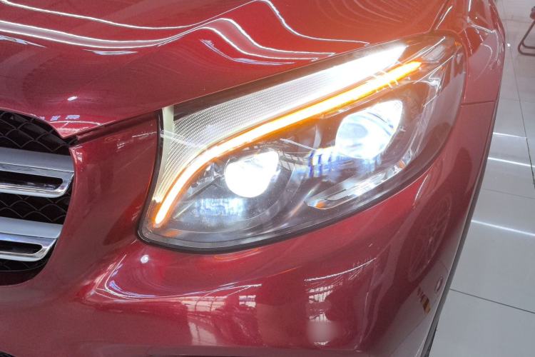 Used Mercedes-Benz GLC 2019 Refreshed GLC 300 L 4MATIC Dynamic Edition
