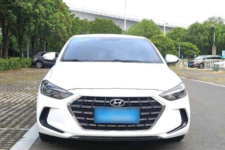 Used Hyundai Elantra 2020 1.4T Dual-Clutch Xuan Dong · Dynamic Version
