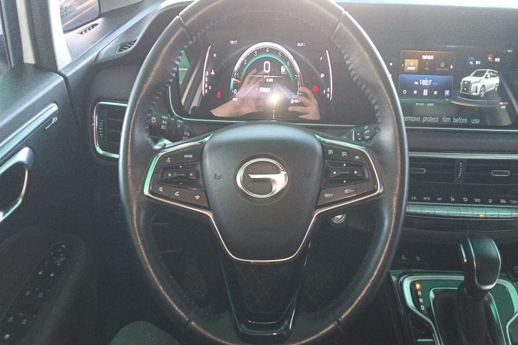 Used GAC Trumpchi M6 2023 PRO 270T DCT Luxury Edition
