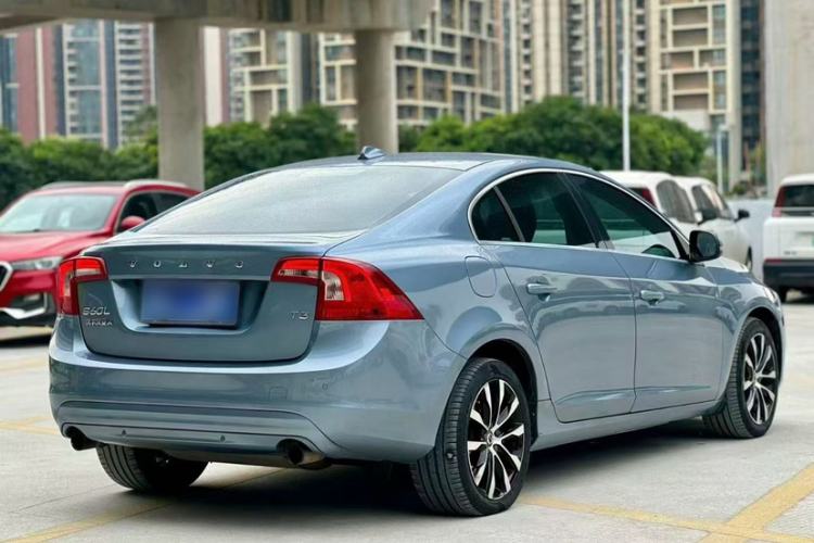 Used Volvo S60 2018 S60L T3 Smart Progress Edition