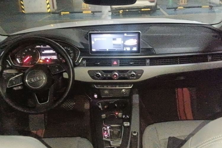 Used Audi A4L 2018 30th Anniversary Edition 40 TFSI Trendy Model
