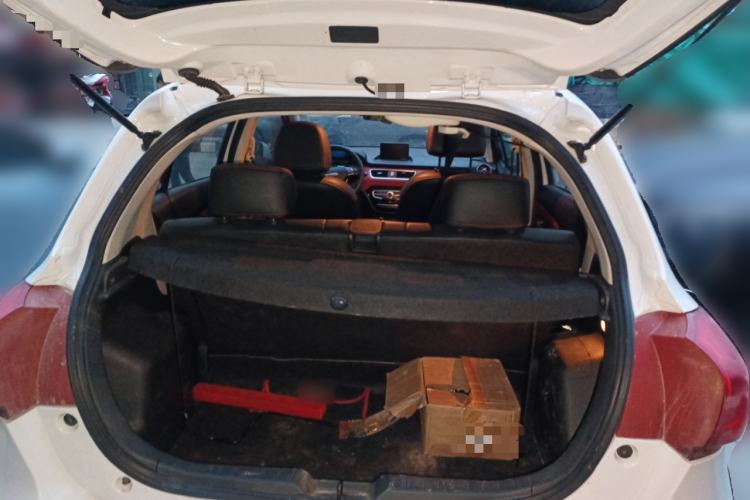 Used Haval H1 2016 Blue Label 1.5L AMT Luxury Model
