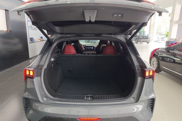 Used Lynk & Co 06 2020 1.5T JinPro model
