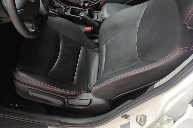 Used Hyundai Elantra 2016 1.6L Automatic Smart Version
