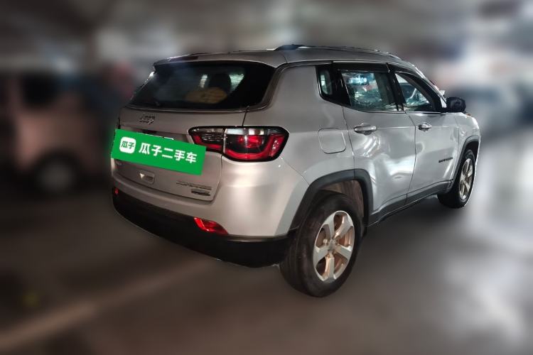 Used  Compass 2017 200T Automatic Family Edition