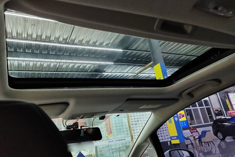 Used Honda Fit 2016 1.5L LXS CVT Comfort Sunroof Version
