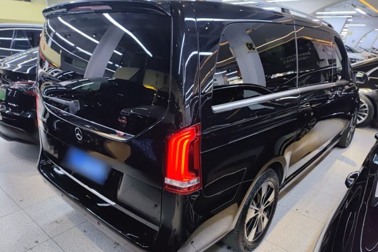 Used Mercedes-Benz V-Class 2021 V 260 Prestige Edition