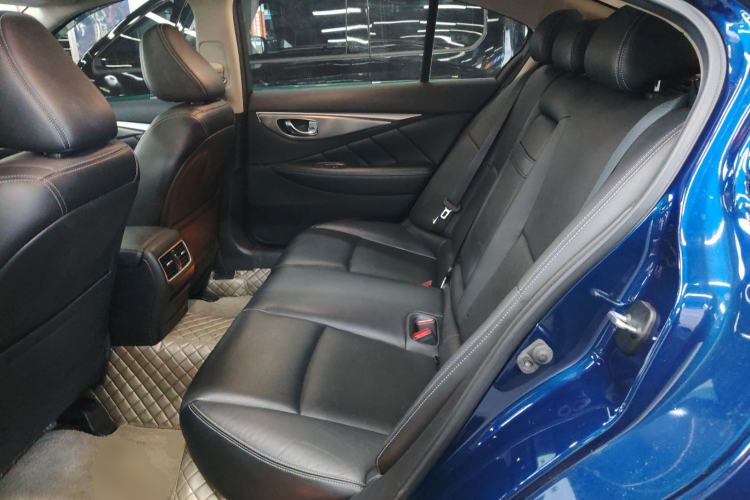 Used Infiniti Q50L 2018 2.0T Enjoyment Edition China V standard
