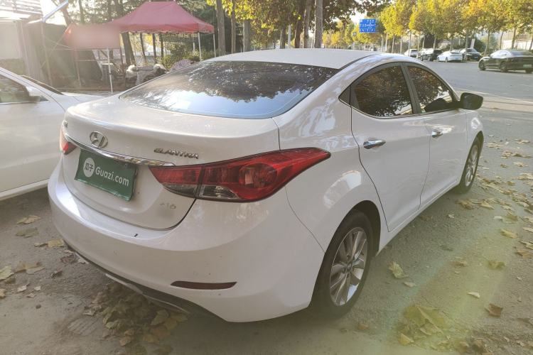 Used Hyundai Elantra 2015 1.6L Manual Leading Model
