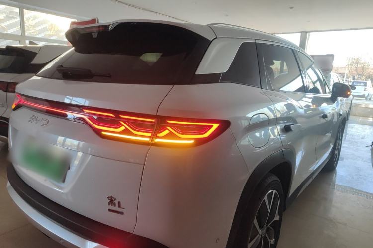 Used BYD Song L DM-i 2025 Intelligent Driving Version 160 km Beyond-Range Type
