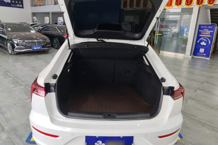 Used Bestune B70 2025 Dragon Edition 1.5T Enjoyment Model
