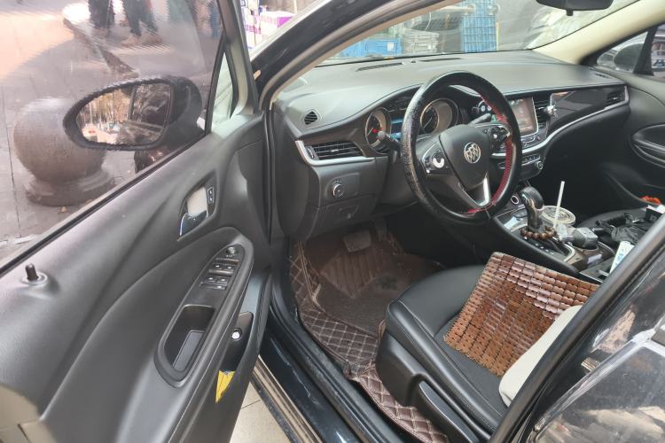 Used Buick Verano 2018 Sedan 20T Dual-Clutch Leading Model
