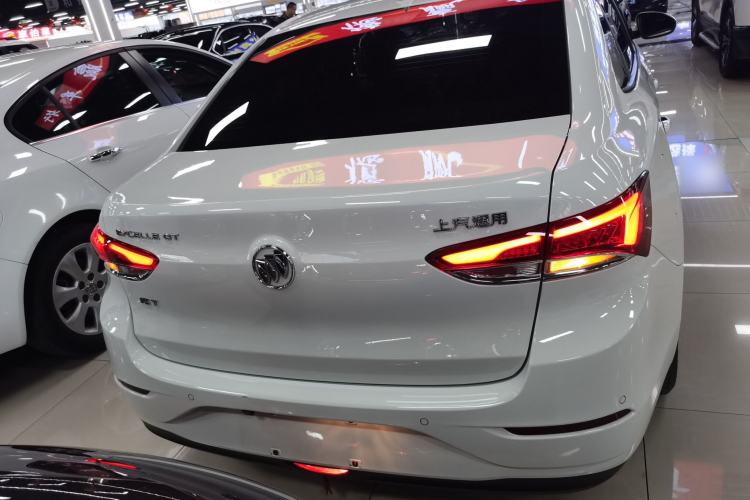 Used Buick GT 2018 15T Dual-Clutch Elite Model China V Standard