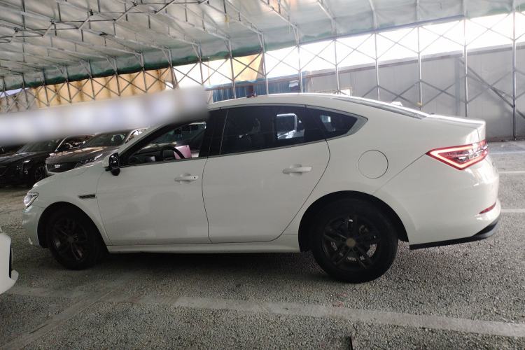 Used BYD Qin Pro 2019 Super Edition 1.5TI Automatic Smart Connect FENGSHANG Model China V Standard
