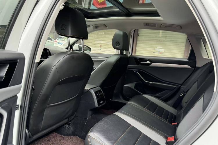 Used Volkswagen Sagitar 2021 280TSI DSG 30th Anniversary Edition
