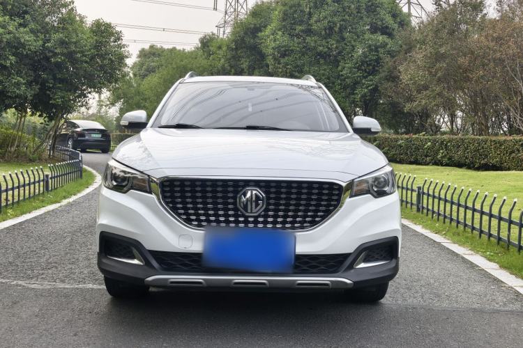 Used MG ZS 2020 Global Bestseller with 1.5L Engine Manual Transmission and a Massive 65-Inch Panoramic Sunroof Version
