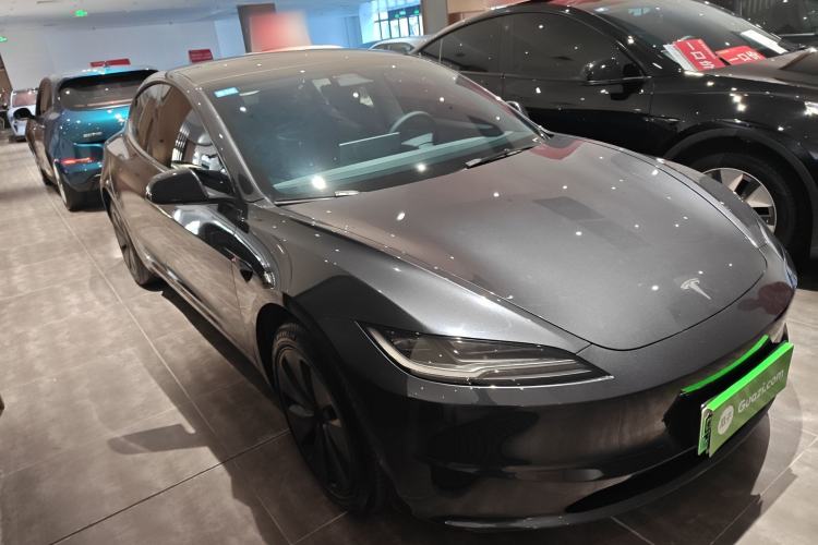 Used Tesla Model 3 2023 Rear-Wheel-Drive Version
