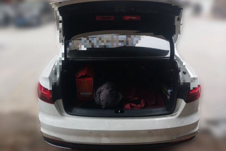 Used Audi A4L 2024 40 TFSI Fashion Dynamic Model
