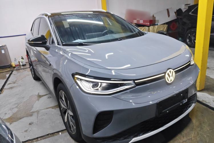 Used Volkswagen ID.4 CROZZ 2021 Long-Range PRO Two-Wheel Drive Version
