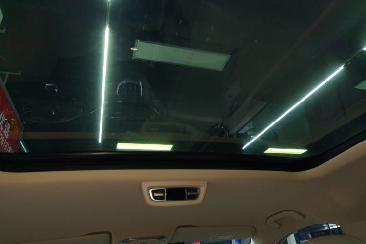 Used Mercedes-Benz V-Class 2020 V 260 L Long-wheelbase Luxury Edition