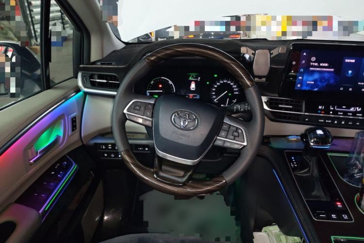 Used Toyota Granvia 2023 2.5L Hybrid Prestige PLUS Edition