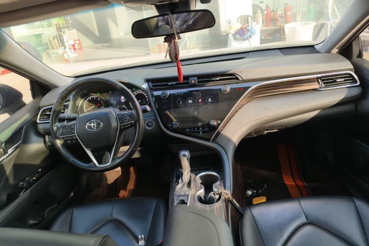 Used Toyota Camry 2019 2.5G Luxury Edition China VI Standard
