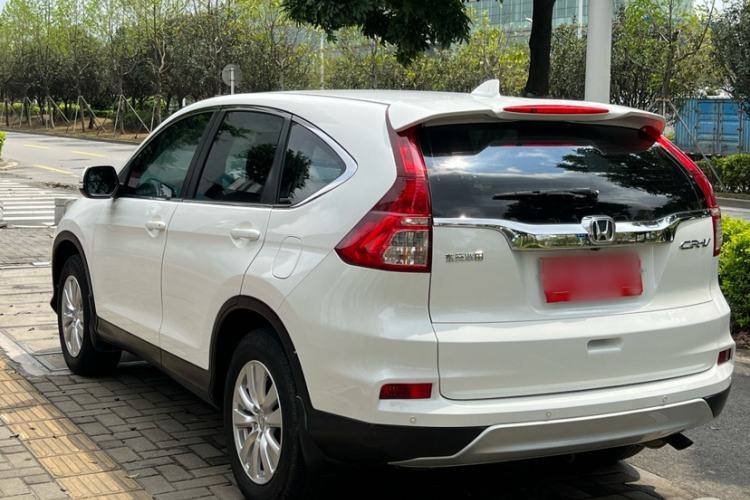 Used Honda CR-V 2016 2.0L Two-Wheel Drive Classic Edition
