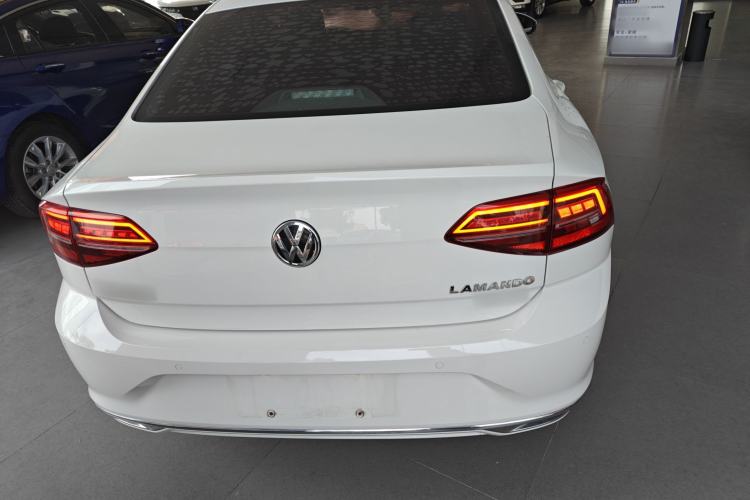 Used Volkswagen Lamando 2021 280TSI DSG Comfort Edition
