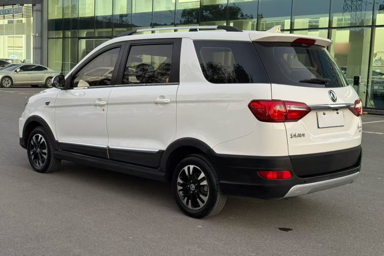 Used Dongfeng Fengon 370 2018 S370 1.5L CVT Luxury 7-Seater
