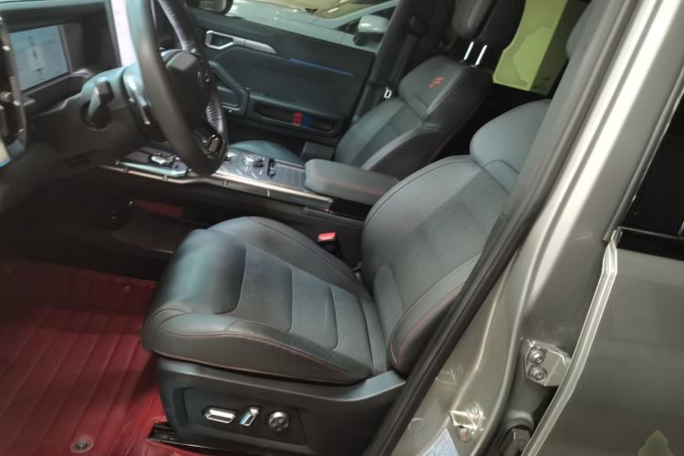 Used JETOUR Traveler 2023 2.0T All-Wheel Drive CrossPRO+
