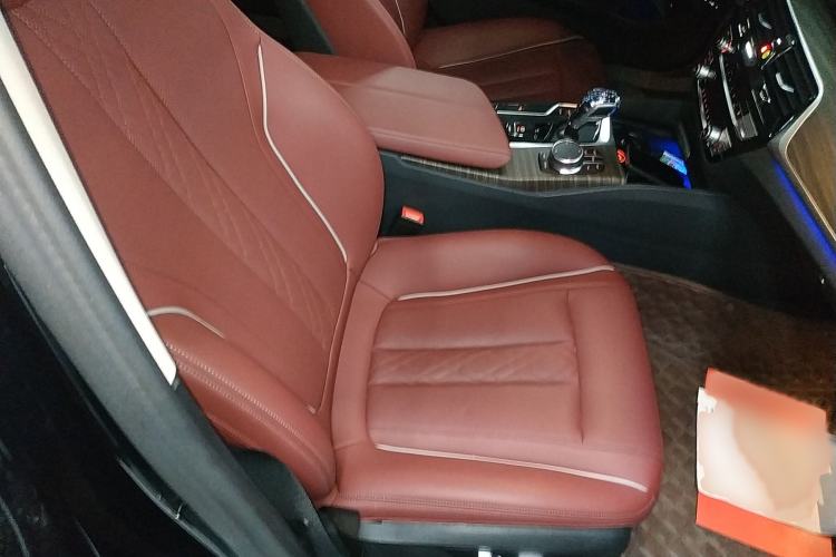 Used BMW 5 Series 2023 530Li Leading Edition Luxury Package
