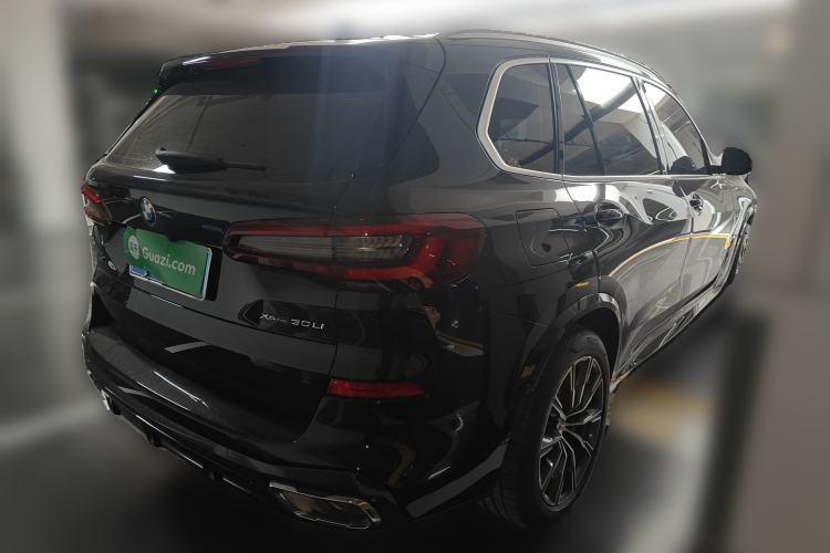 Used BMW X5 2022 Restyled xDrive 30Li Luxury Version M Sport Package