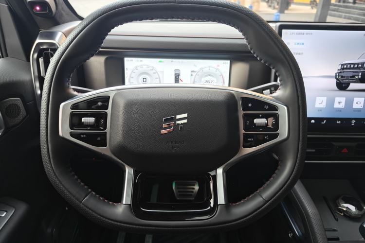 Used JETOUR Traveler 2023 2.0T All-Wheel Drive CrossPRO+
