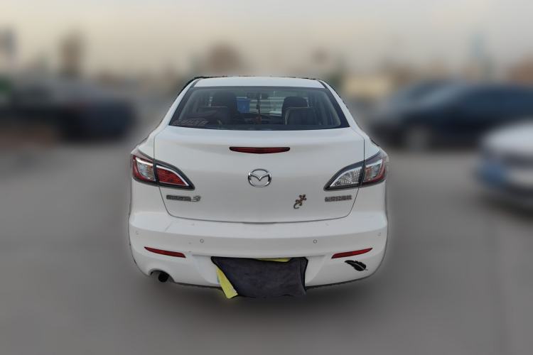 Used Mazda Mazda 3 2015 Sedan 1.6L Manual Comfort Model