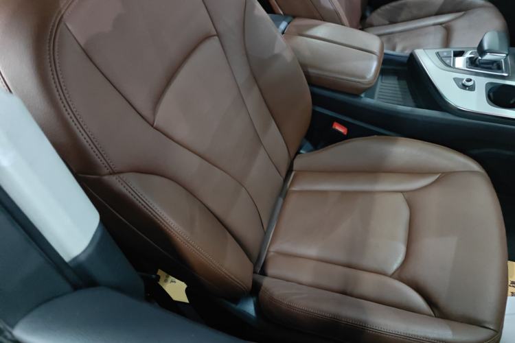 Used Audi Q7 2019 45 TFSI Comfort Model
