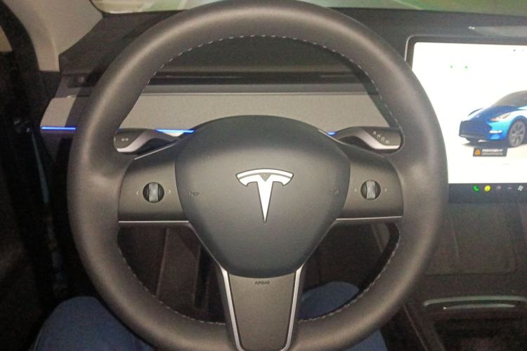Used Tesla Model Y 2024 Rear-Wheel-Drive Version