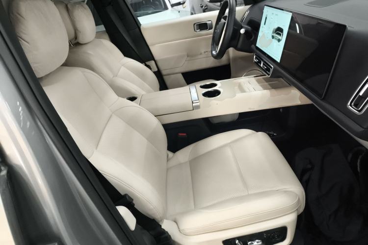 Used Li Auto L9 2024 Ultra Model
