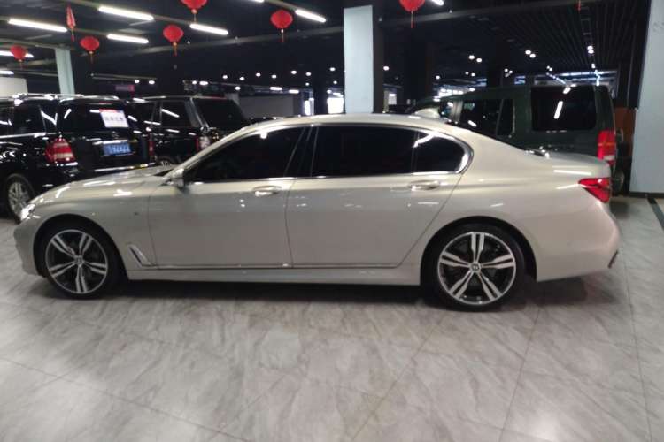 Used BMW 7 Series 2018 740Li xDrive Luxury Edition M Sport Package
